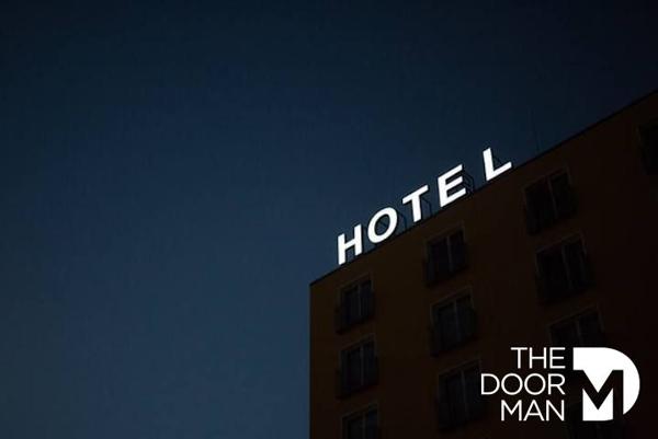 Commerce - Vendu - 523 m² - LE LAVANDOU | The Door Man