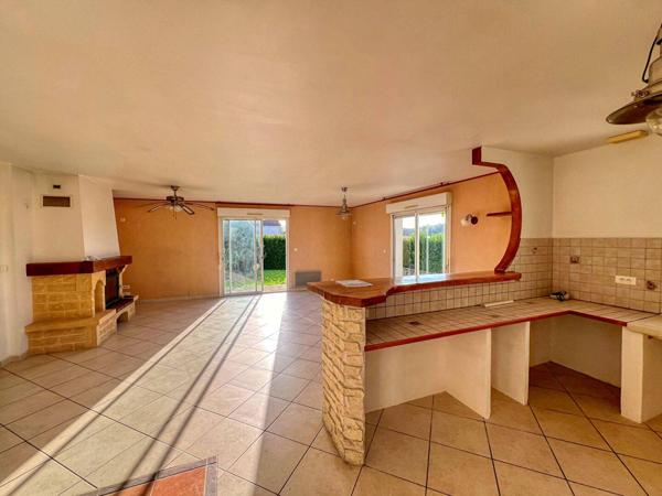 MAISON à MESCHERS SUR GIRONDE