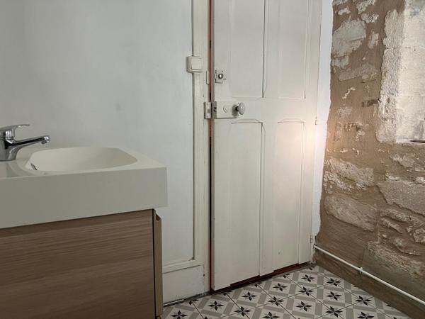 Avignon (84000) Appartement 3 pièces 65 m2 quartier Vernet