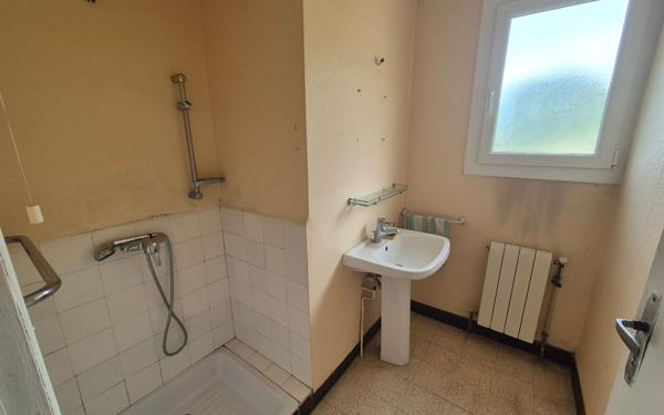 Maison à vendre    4 pièces •  Vénéjan