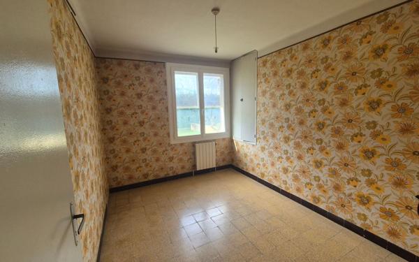 Maison à vendre    4 pièces •  Vénéjan