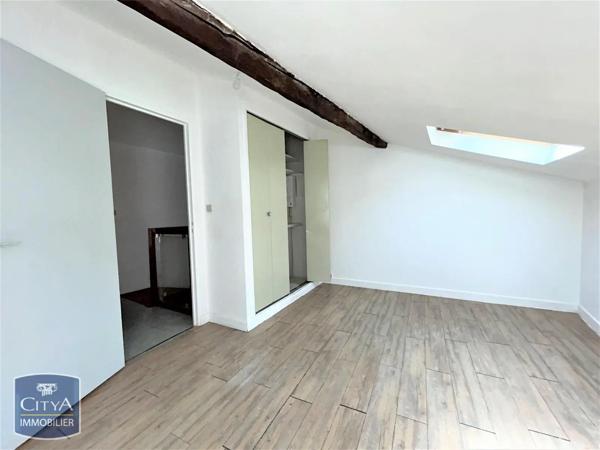 Appartement à louer 3 pièces 46.89m² Montauban (82000)