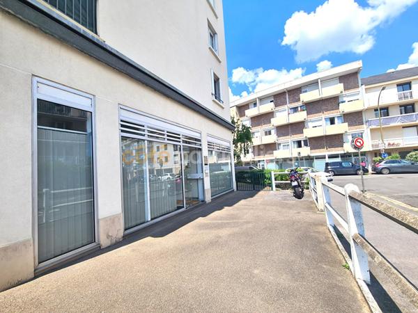 Vente Local commercial63,38 m² - 5 Pièces - LE PECQ (78230)