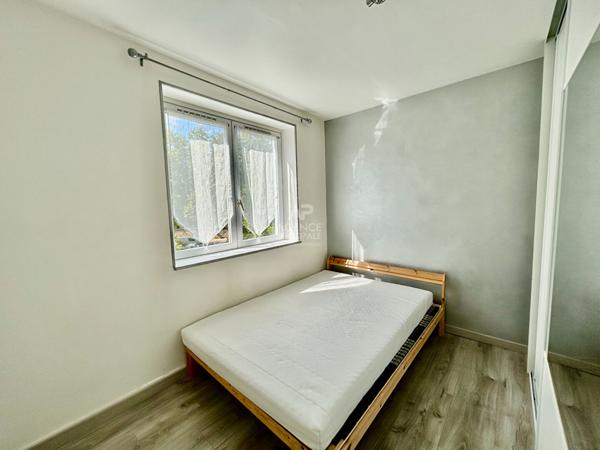 Appartement Poissy 3 pièce(s) 47 m2 134 000 € **  - Référence  9054