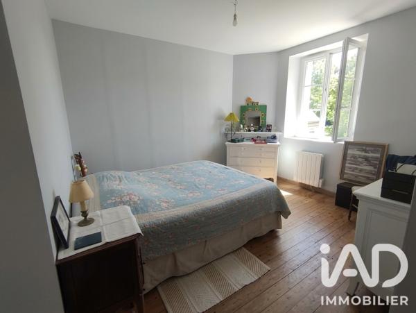 Location maison 6 pièces 130 m² Sainte-Gauburge-Sainte-Colombe