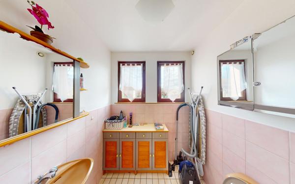 Maison à vendre    5 pièces • 142 m2 Bessoncourt