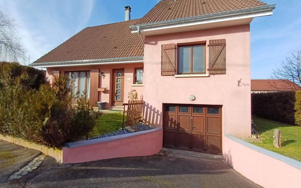 Maison à vendre    5 pièces • 142 m2 Bessoncourt