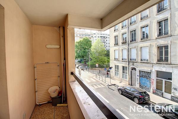 Appartement T2 meublé 58 m2 - 98 Rue Bossuet Lyon 6 -Disponible