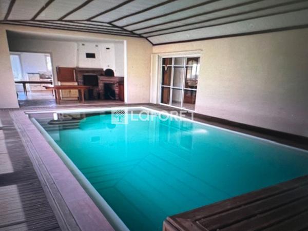 Achat maison près de GOLBEY - 12 pièce(s) - 474 m² - 834 000 €