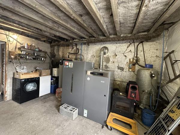 Maison à vendre à Vernoil le Fourrier dans le Maine-et-Loire (49390), ref : 49046/830