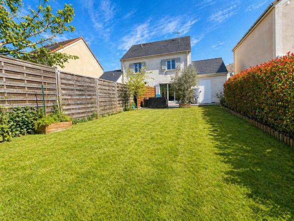 Maison à GUIGNES, 77390 - 4 pièces 63m²