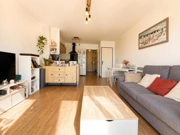 Maison à GUIGNES, 77390 - 4 pièces 63m²