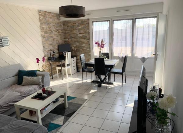 Appartement à AUBERGENVILLE, 78410 - 4 pièces 76m²