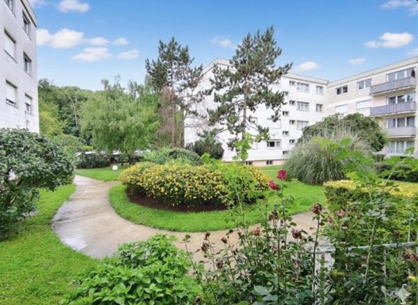 Appartement à AUBERGENVILLE, 78410 - 4 pièces 76m²