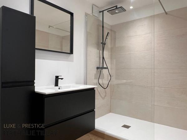 Orleans, Appartement a vendre, rénové avec balcon sud et ascenseur , 2 chambres