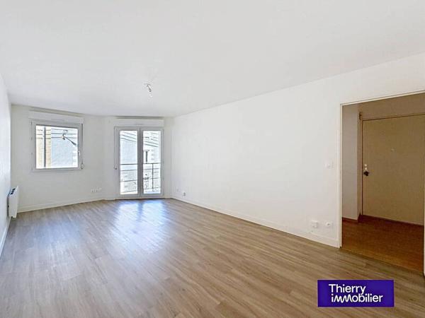 Appartement 3 pièces                                        - 44000 Nantes - Saint-Clément - Jardin des plantes Réf : 123495