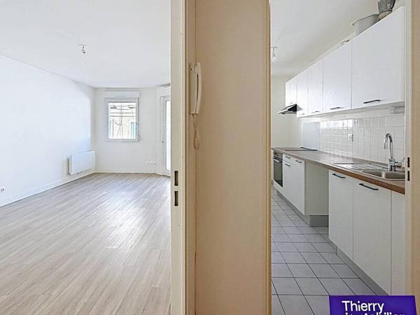 Appartement 3 pièces                                        - 44000 Nantes - Saint-Clément - Jardin des plantes Réf : 123495