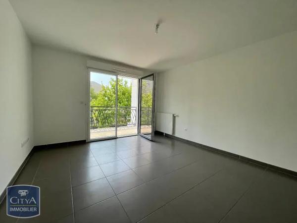 Appartement à louer 2 pièces 43.4m² Rueil-Malmaison (92500)