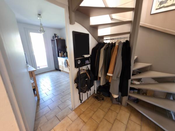 Montpellier (34070) T4 Duplex avec terrasse balcon climatisé