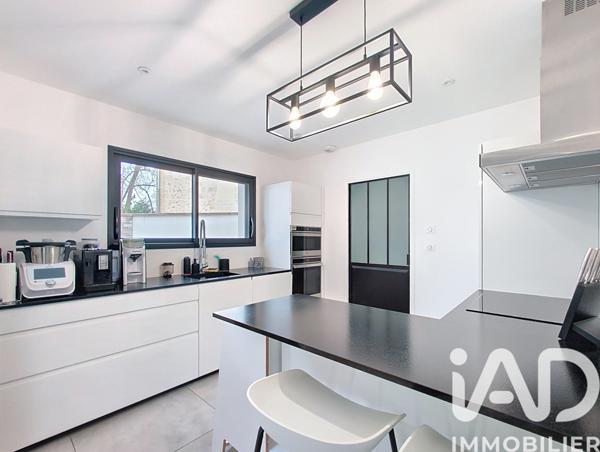 Maison à vendre 5 pièces 122 m² Blanquefort