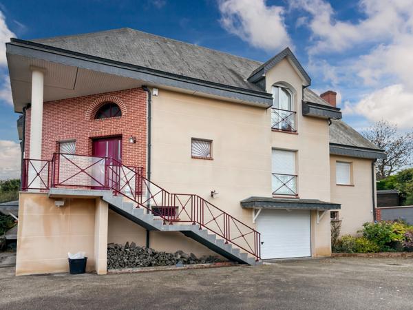 Le Mesnil Esnard Maison 6 pièces - 228 m2 - Terrain 1331 m2