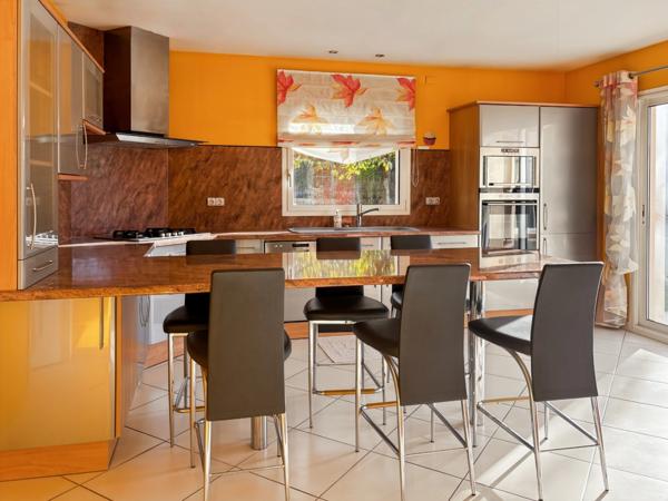 Le Mesnil Esnard Maison 6 pièces - 228 m2 - Terrain 1331 m2