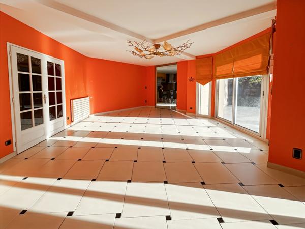 Le Mesnil Esnard Maison 6 pièces - 228 m2 - Terrain 1331 m2