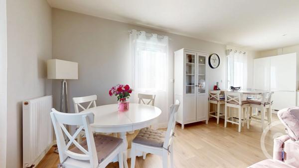 Appartement F3 à vendre  3 pièces - 81,03 m 2   ST HERBLAIN  - 44
