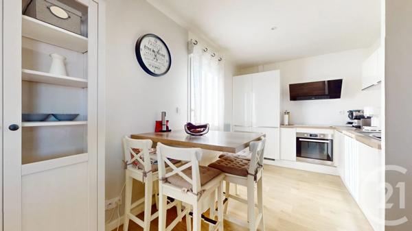 Appartement F3 à vendre  3 pièces - 81,03 m 2   ST HERBLAIN  - 44