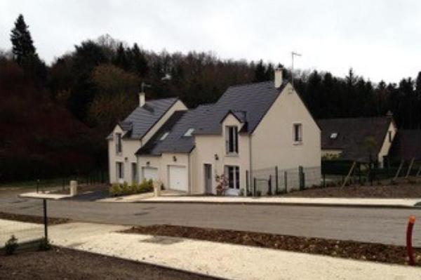 Vente - Maison/villa 4 pièces 99 m 2 GIEN (45500)
