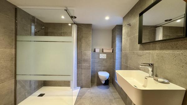 VENTE – TOULOUSE – COTE PAVÉE – MAISON 1940 – JARDIN – PISCINE
