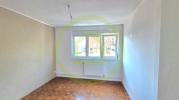 Appartement 1960 à MAUBEUGE (59600)