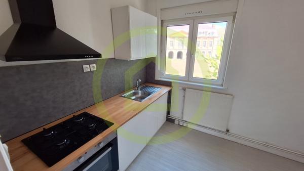 Appartement 1960 à MAUBEUGE (59600)