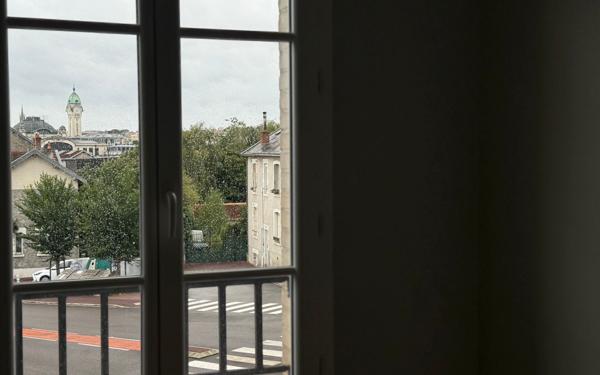 Appartement à louer    3 pièces • 60 m2 Limoges