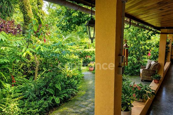 Maison à vendre 5 pièces (974)