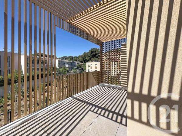 Appartement F3 à vendre  3 pièces - 72 m 2   STE MAXIME  - 83