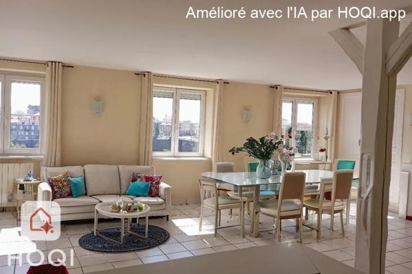 Duplex de caractère avec vue Loire — dernier étage, esprit maison sous les toits
