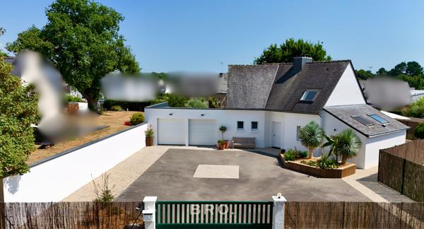 ARRADON - MOUSTOIR - MAISON RÉNOVÉ 115 M2 - VIE DE PLAIN PIED- 4 CHAMBRES- 602 M2 DE TERRAIN- DOUBLE GARAGE