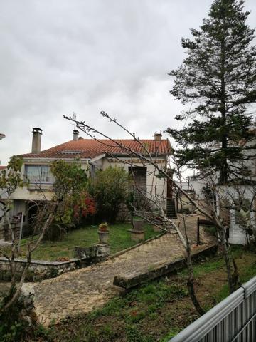 Maison 6 pièce(s) 5 chambre(s) 126 m²