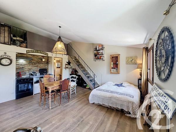 Maison à vendre  6 pièces - 160 m 2   ROBION  - 84