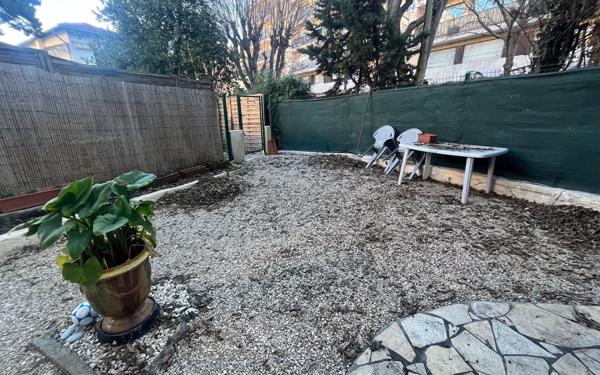 Maison à vendre    5 pièces • 95,24 m2 Vence