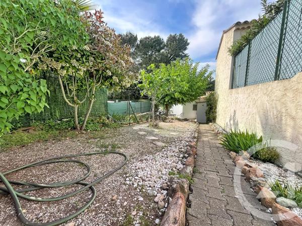 Maison à vendre  2 pièces - 47 m 2   ROQUEBRUNE SUR ARGENS  - 83