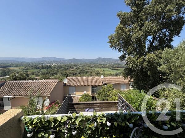 Maison à vendre  2 pièces - 47 m 2   ROQUEBRUNE SUR ARGENS  - 83