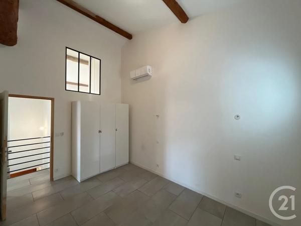 Maison à vendre  3 pièces - 63 m 2   SOLLIES PONT  - 83