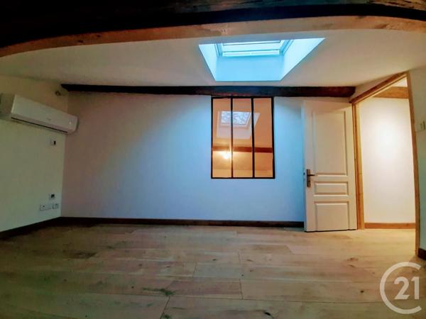 Maison à vendre  3 pièces - 63 m 2   SOLLIES PONT  - 83