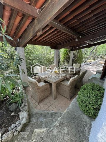 Charmante maison avec garage et terrasse