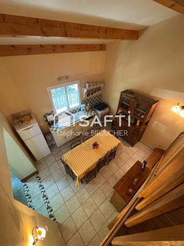 Charmante maison avec garage et terrasse