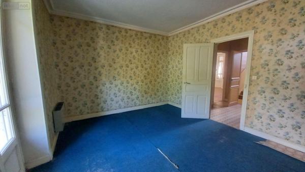 Maison à vendre à Vic-sur-Cère dans le Cantal (15800), ref : MG/2386