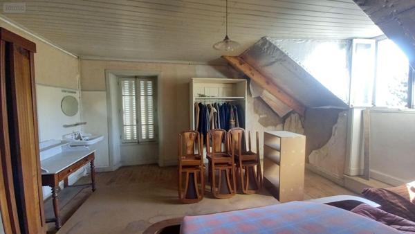 Maison à vendre à Vic-sur-Cère dans le Cantal (15800), ref : MG/2386