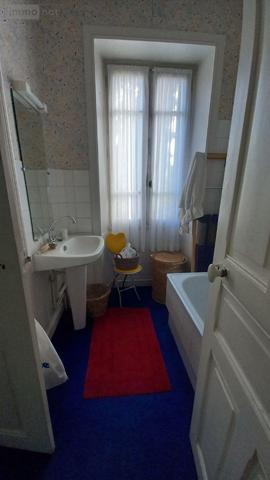 Maison à vendre à Vic-sur-Cère dans le Cantal (15800), ref : MG/2386